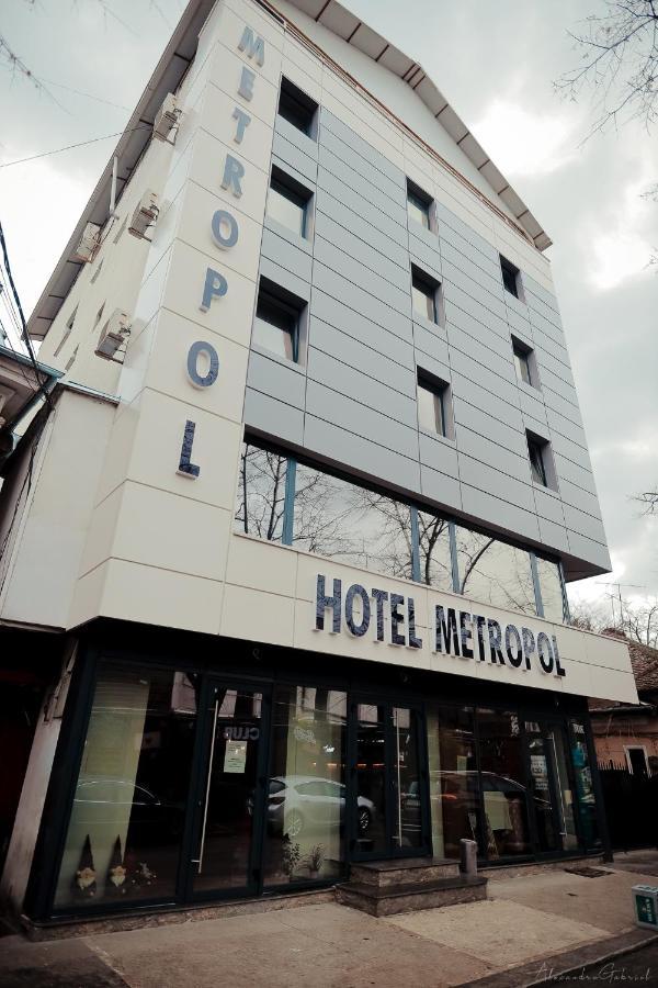 Hotel Metropol 피테슈티 외부 사진